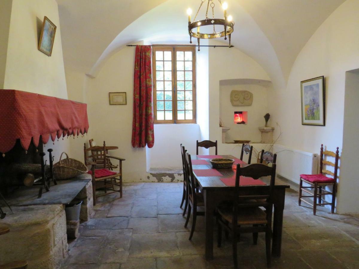 Montégut Le Presbytere De Montaigut מראה חיצוני תמונה