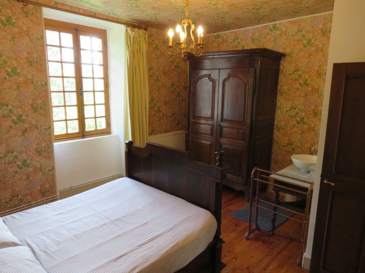 Montégut Le Presbytere De Montaigut מראה חיצוני תמונה